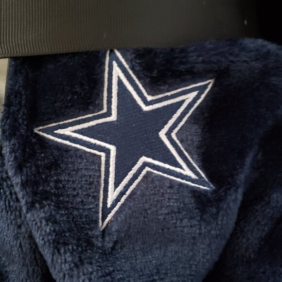 BNWT NFL DALLAS COWBOYS lux plush robe in electric navy (L / XL) - Picture 3 of 5